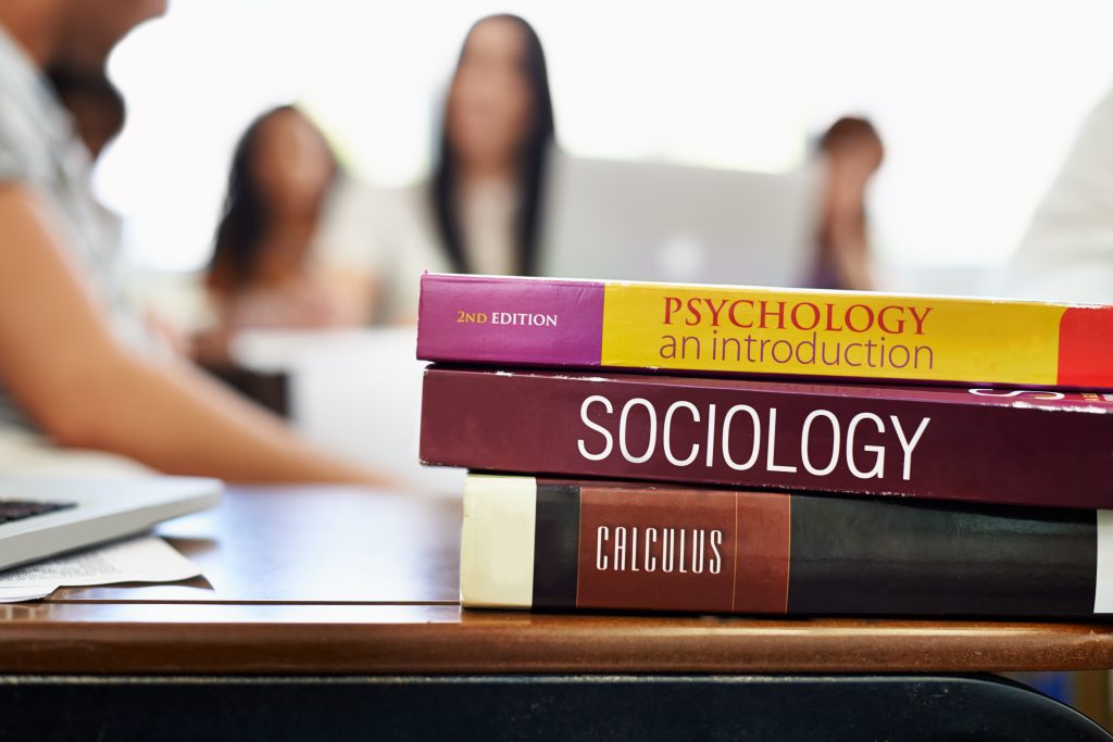 Licenciatura en Ciencias Sociales