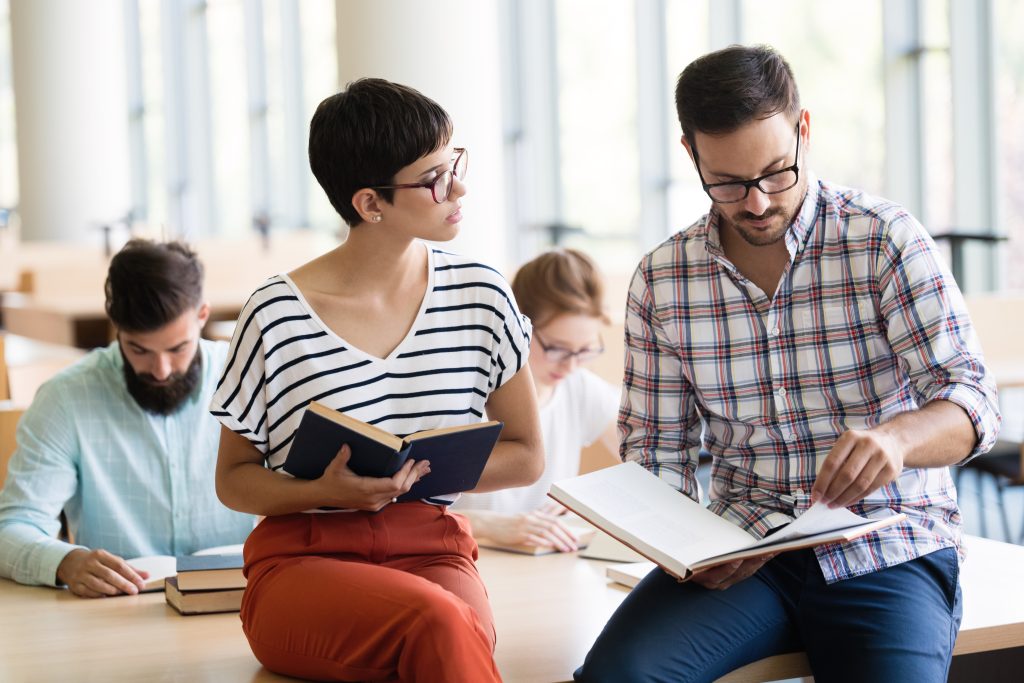 Especialización en Pedagogía y Docencia Universitaria