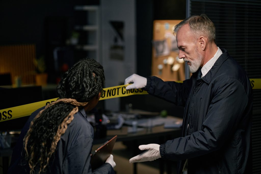 ¿Por qué estudiar Diplomado en Investigación Criminal?